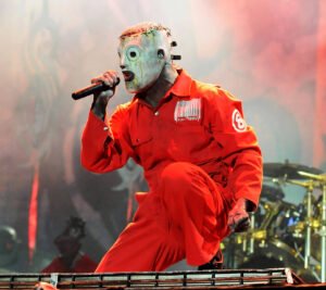GRAVAÇÕES EXTREMAS: O ESFORÇO INSANO DE COREY TAYLOR NO ÁLBUM DEFINITIVO DO SLIPKNOT