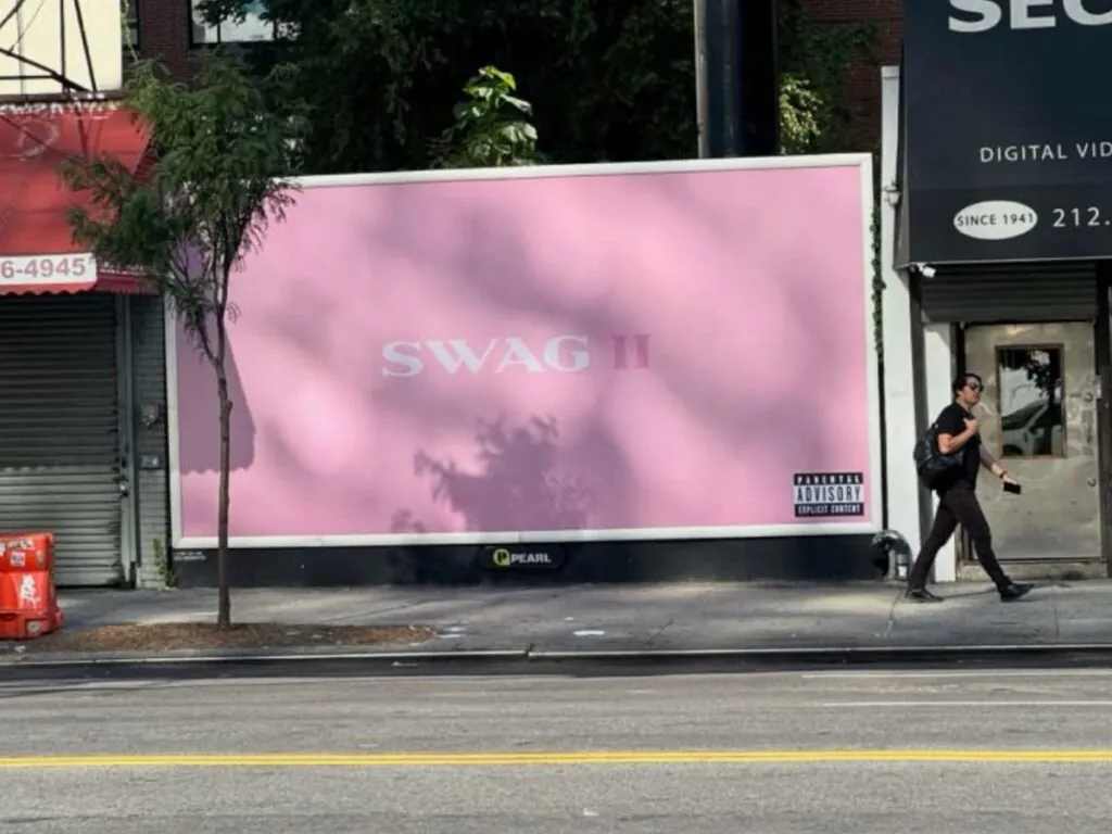 JUSTIN BIEBER SURPREENDE FÃS E ANUNCIA DE REPENTE NOVO ÁLBUM: “SWAG II”