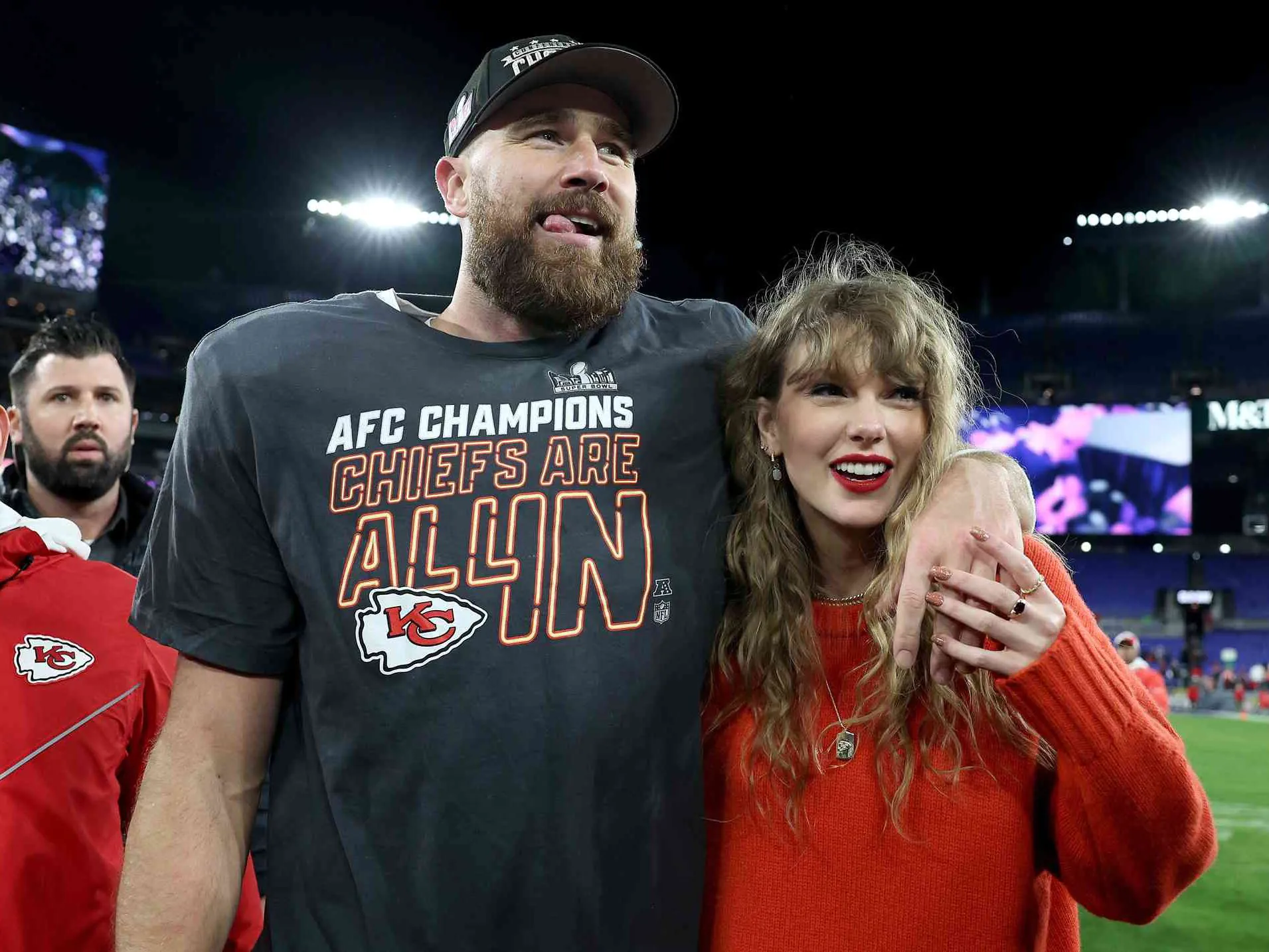 Foto de Travis Kelce e Taylor Swift