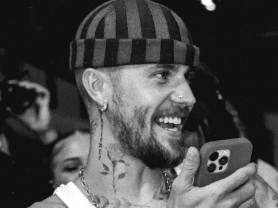 "SWAG II” NÃO ALCANÇA O MESMO IMPACTO, DIZ JUSTIN BIEBER