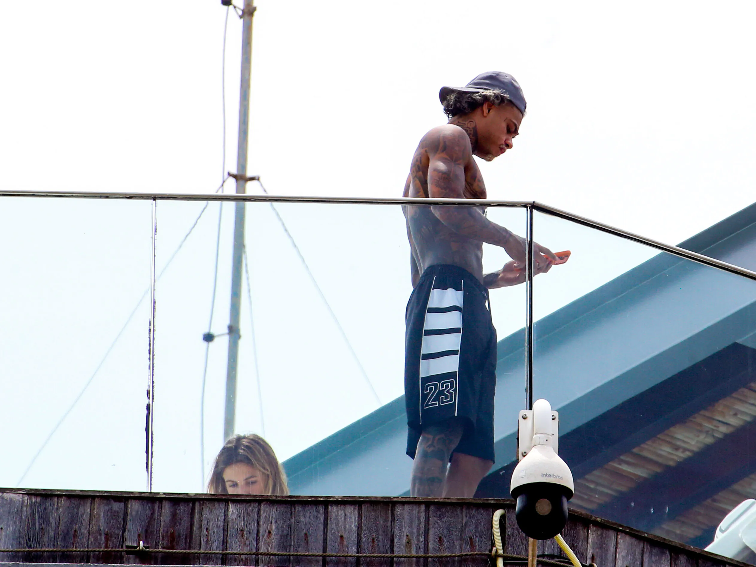 Foto de Mc Cabelinho com sua Namorada (Foto: JC Pereira/ AGNEWS)